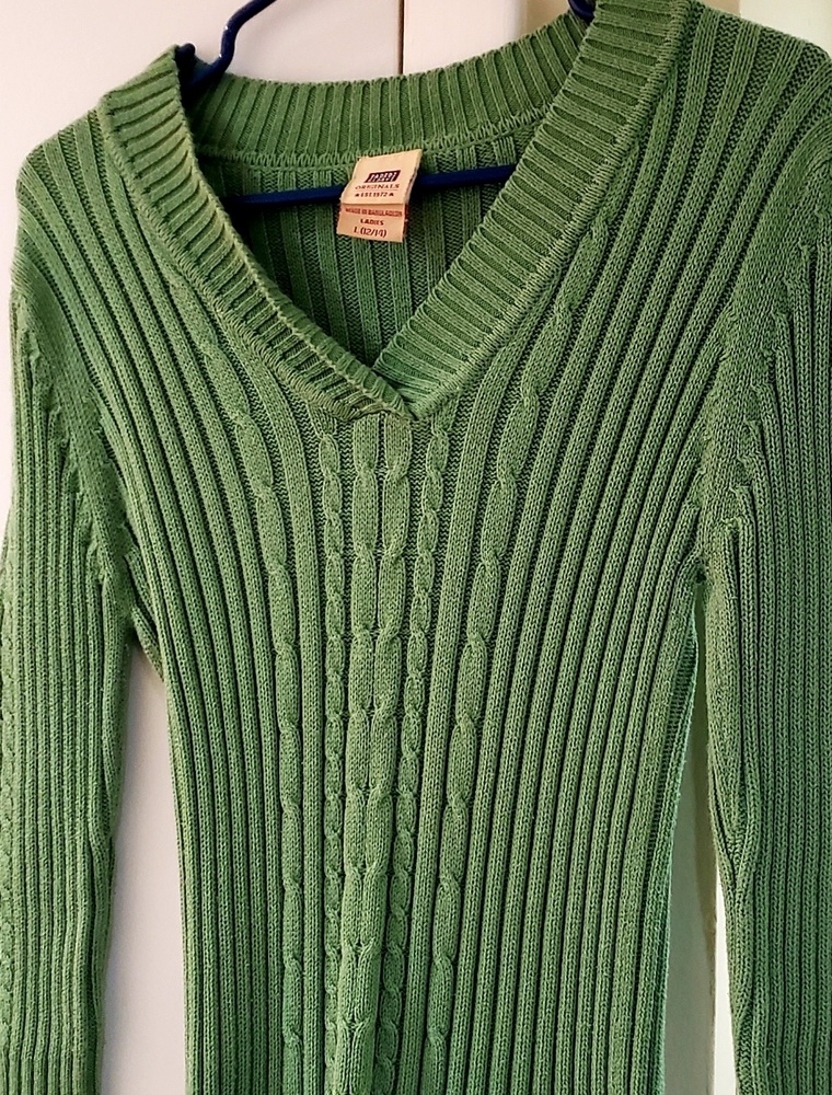 Ladies long sleeve V Neck long sleeve sweater